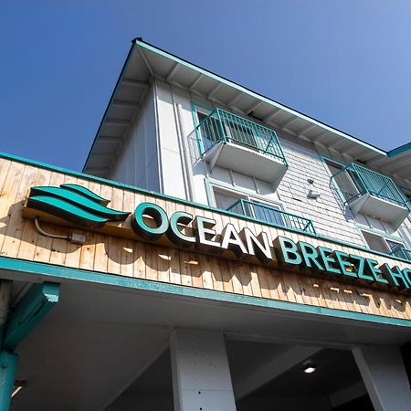 Oyo Ocean Breeze Hotel At Λίνκολν Σίτι Εξωτερικό φωτογραφία